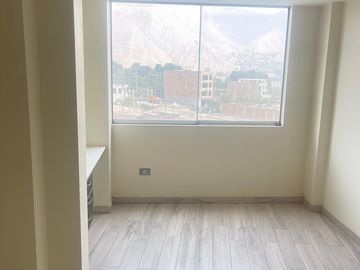 Venta Departamento Duplex De Estreno En Urb. El Golf De Huampani 2Da Etapa Lurigancho Chosica
