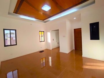 HOUSE & LOT FOR SALE IN BETTERLIVING NEWLY-BUILT MODERN DESIGN 2-STOREY DUPLEX