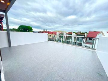 Brand New luxurious 3 storey Modern Single Attached For Sale in BF Resort Las pinas