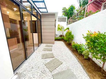 Brand New luxurious 3 storey Modern Single Attached For Sale in BF Resort Las pinas