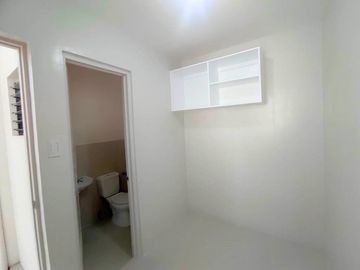 Modern Complete Finished 2Storey Duplex House and Lot in Betterliving Subdivision Parañaque