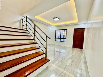 Brandnew Modern 2Storey Triplex House and Lot in Fortunata Village San Isidro Parañaque City