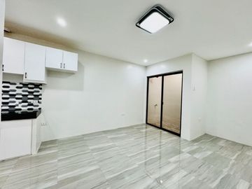 Brandnew Modern 2Storey Triplex House and Lot in Fortunata Village San Isidro Parañaque City