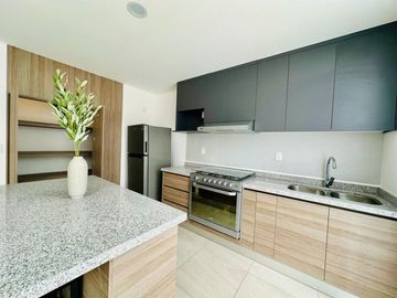Casa de 4 Recámaras con Baño en Zarú, Qro.
