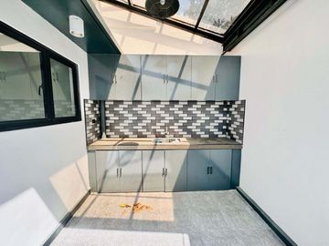 Elegant Modern 2Storey Duplex House and Lot for Sale in San Isidro Parañaque City
