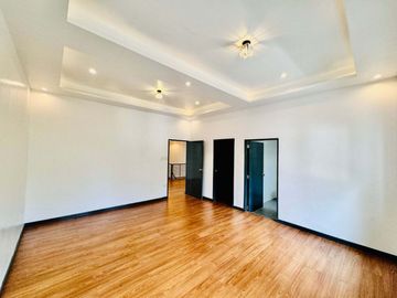Elegant Modern 2Storey Duplex House and Lot for Sale in San Isidro Parañaque City