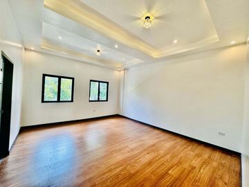Elegant Modern 2Storey Duplex House and Lot for Sale in San Isidro Parañaque City