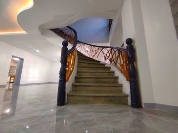 With a Swimming Pool Renovated Single Detached House & Lot for Sale in the Multinational Village Parañaque