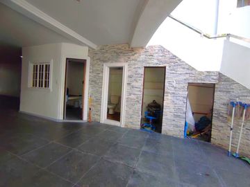 With a Swimming Pool Renovated Single Detached House & Lot for Sale in the Multinational Village Parañaque
