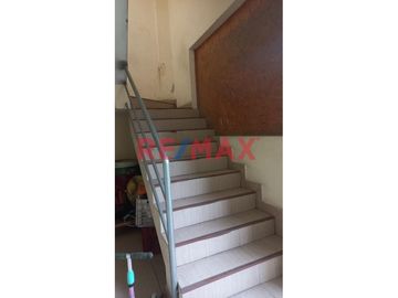 Gran Oportunidad Para Invertir En Esquina!! Venta de AIRES