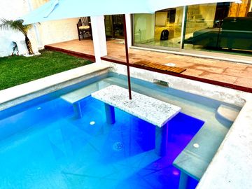 Casa de Lujo en Venta – Colonia Los Tulipanes, Cuernavaca