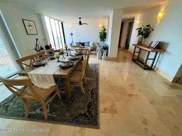 Departamento de tres recámaras en venta en Cumbres del Lago, Querétaro