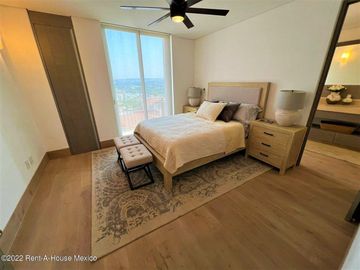 Departamento de tres recámaras en venta en Cumbres del Lago, Querétaro