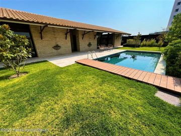Departamento de tres recámaras en venta en Cumbres del Lago, Querétaro