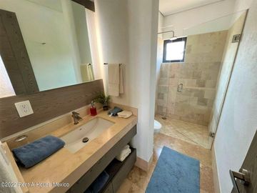 Departamento de tres recámaras en venta en Cumbres del Lago, Querétaro