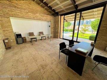 Departamento de tres recámaras en venta en Cumbres del Lago, Querétaro