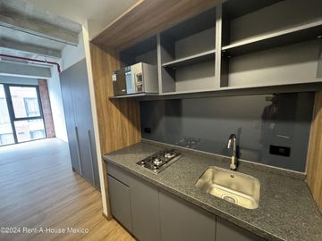 Estudio/Loft sin muebles en la Nápoles CW 25-685