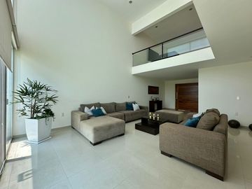 SE VENDE casa en Cañada del Refugio (norte)
