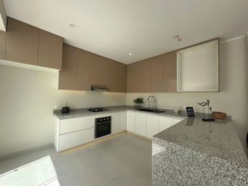 LINDA CASA DE ESTRENO EN VENTA - URB. MIRAFLORES COUNTRY CLUB - PIURA