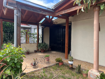 Venta de Casa en Sector Tenencia de Carabineros de La Florida, Talca