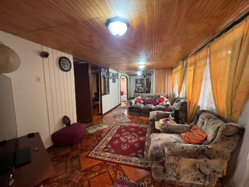 Venta de Casa en Sector Tenencia de Carabineros de La Florida, Talca