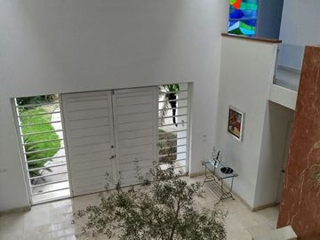 SE VENDE casa en La Hacienda Club de Golf