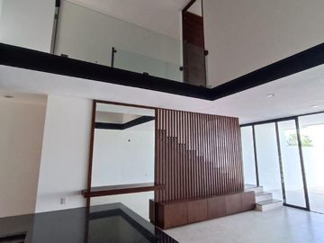 TOWN HOUSES EN VENTA EN XCANATÚN, YUCATÁN CON ACABADOS DE LUJO