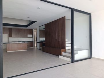 TOWN HOUSES EN VENTA EN XCANATÚN, YUCATÁN CON ACABADOS DE LUJO
