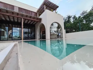 HOUSE FOR SALE IN MERIDA YUCATAN WITH GOLF COURSE VIEW