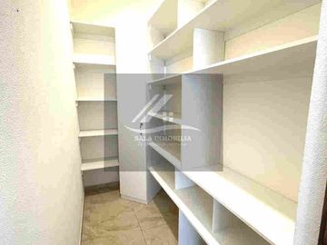 CASA EN VENTA HACIENDA VALBUENA LEÓN, GTO