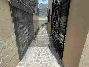 CASA EN VENTA HACIENDA VALBUENA LEÓN, GTO