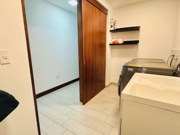 Casa de Venta en Nayón en Urbanización 4 D