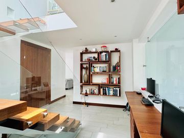 Casa de Venta en Nayón en Urbanización 4 D