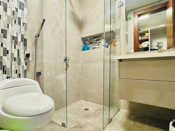 Casa de Venta en Nayón en Urbanización 4 D