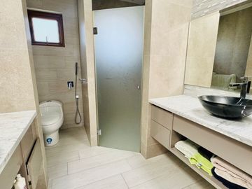 Casa de Venta en Nayón en Urbanización 4 D