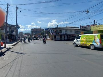 EN VENTA CASA BARRIO JOSE MARIA OBANDO