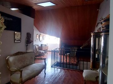 EN VENTA CASA BARRIO JOSE MARIA OBANDO