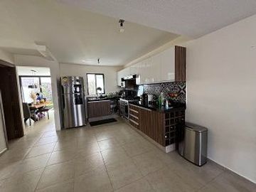 C229 VENTA CASA ZIBATA COND QUETZAL POCAS CASAS LLÁMANOS YA 442140-1----