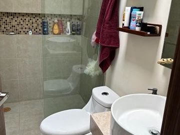 C229 VENTA CASA ZIBATA COND QUETZAL POCAS CASAS LLÁMANOS YA 442140-1----