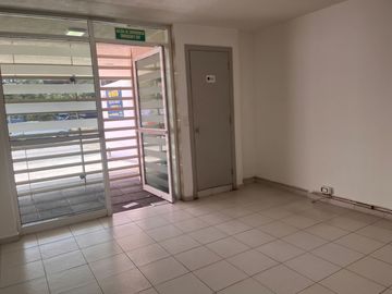 CASA EN VENTA, FRACCIONAMIENTO CAMINO REAL ZAPOPAN, JALISCO.