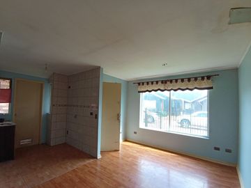 Portal del Sol, casa individual de un piso $ 110.000.000.