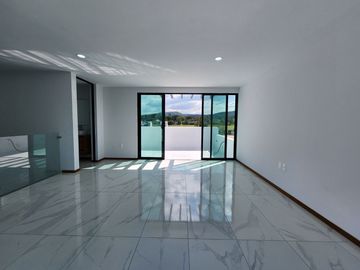 Casa nueva en venta en coto Nogal de Parques Vallarta Zapopan