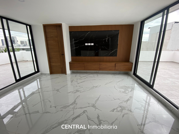 Moderna casa en Pre-Venta | 3 Recámaras con baño en suite | Acabados de lujo | Lomas de Angelópolis II Parque Viena