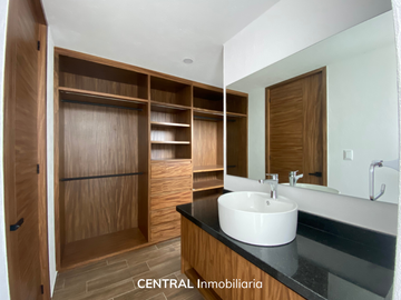Moderna casa en Pre-Venta | 3 Recámaras con baño en suite | Acabados de lujo | Lomas de Angelópolis II Parque Viena