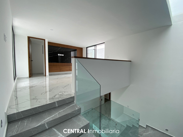 Moderna casa en Pre-Venta | 3 Recámaras con baño en suite | Acabados de lujo | Lomas de Angelópolis II Parque Viena
