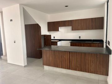 Casa en Venta de entrega inmediata El Secreto, Jardines del Valle, Zapopan, Jalisco