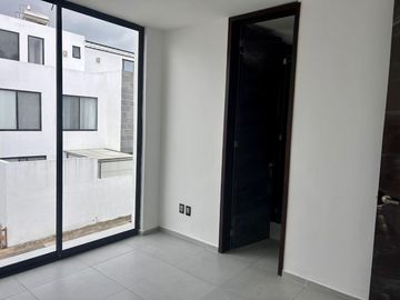 Casa en Venta de entrega inmediata El Secreto, Jardines del Valle, Zapopan, Jalisco