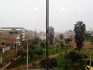 VENTA DE LINDO DEPARTAMENTO FRENTE A PARQUE  EN CARABAYLLO