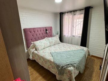 Se vende casa en Maipu, Villa Los Heroes 3 dormitorios, 1 Baño, estac para 3 vehiculos, $ 107.000.000