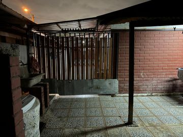 Se vende casa en Maipu, Villa Los Heroes 3 dormitorios, 1 Baño, estac para 3 vehiculos, $ 107.000.000